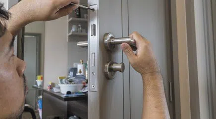 Amber Locksmith Store Fort Myers, FL 239-471-3491 Amber Locksmith Store Fort Myers, FL 239-471-3491 - Lock-installation